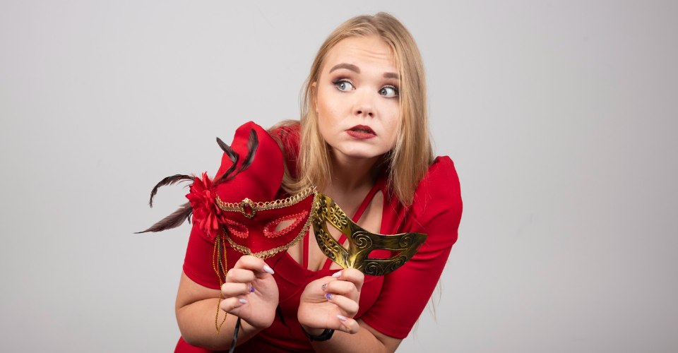 Understanding Venustraphobia: 7 Ways to Overcome It